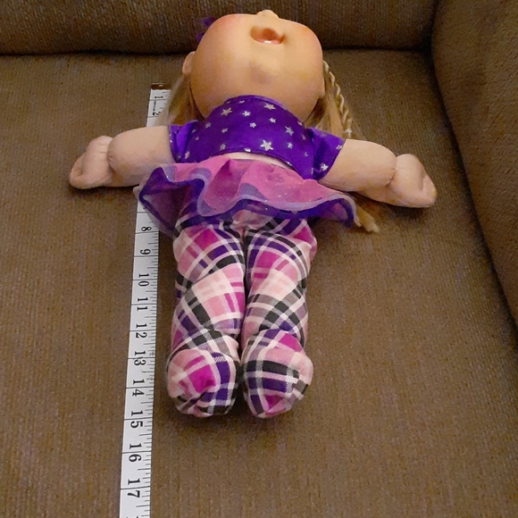 Cabbage Patch Dolls - Picture 5 of 9